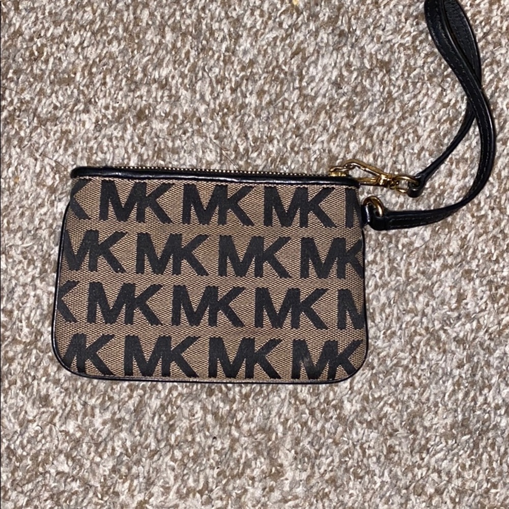 MK wristlet